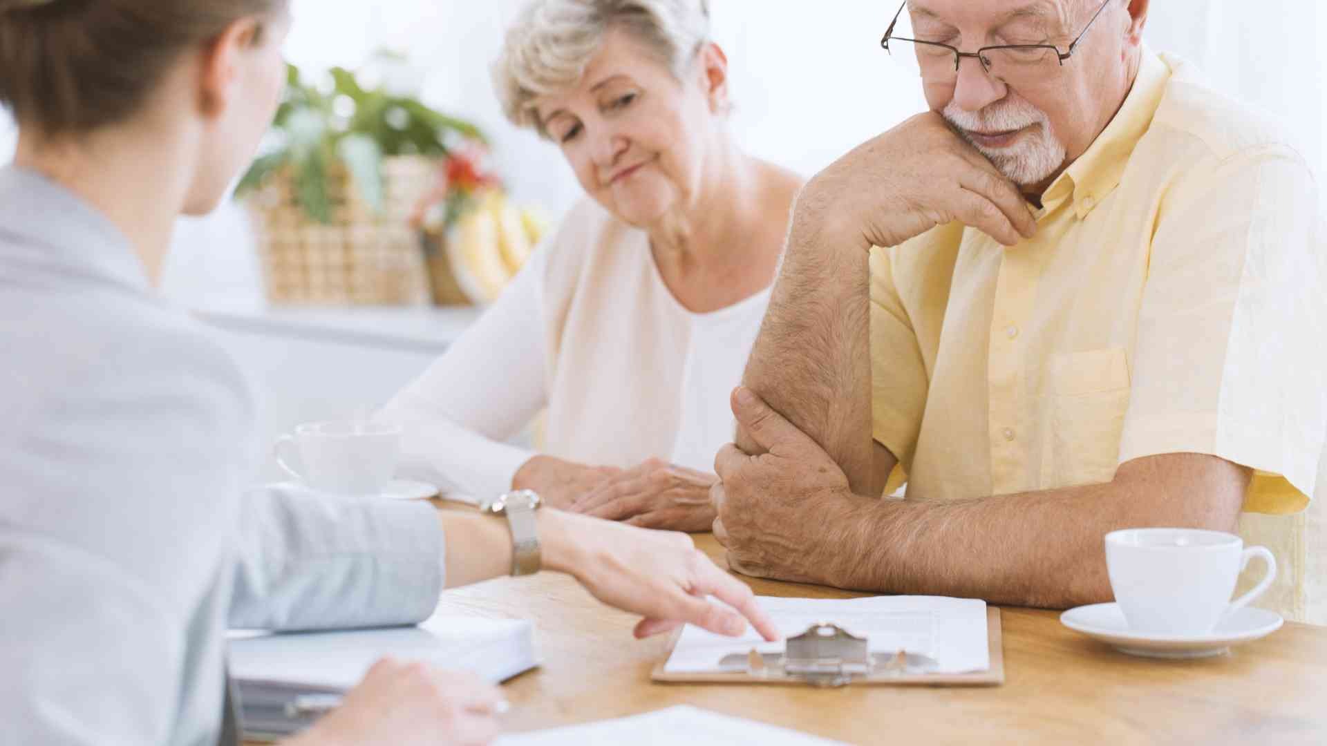 Life Insurance for Seniors in Canada: What to Know Before You Compare Options