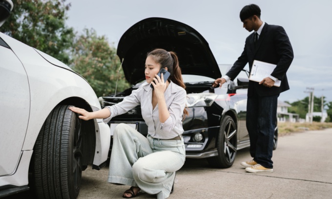 Progressive Car Insurance: Auto Insurance, Coverage Options, and Cost Factors