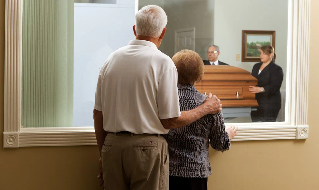 Cremation Costs and Planning in the USA: A Practical Guide to Cremation Services, Direct Cremation, and Cremation Plans