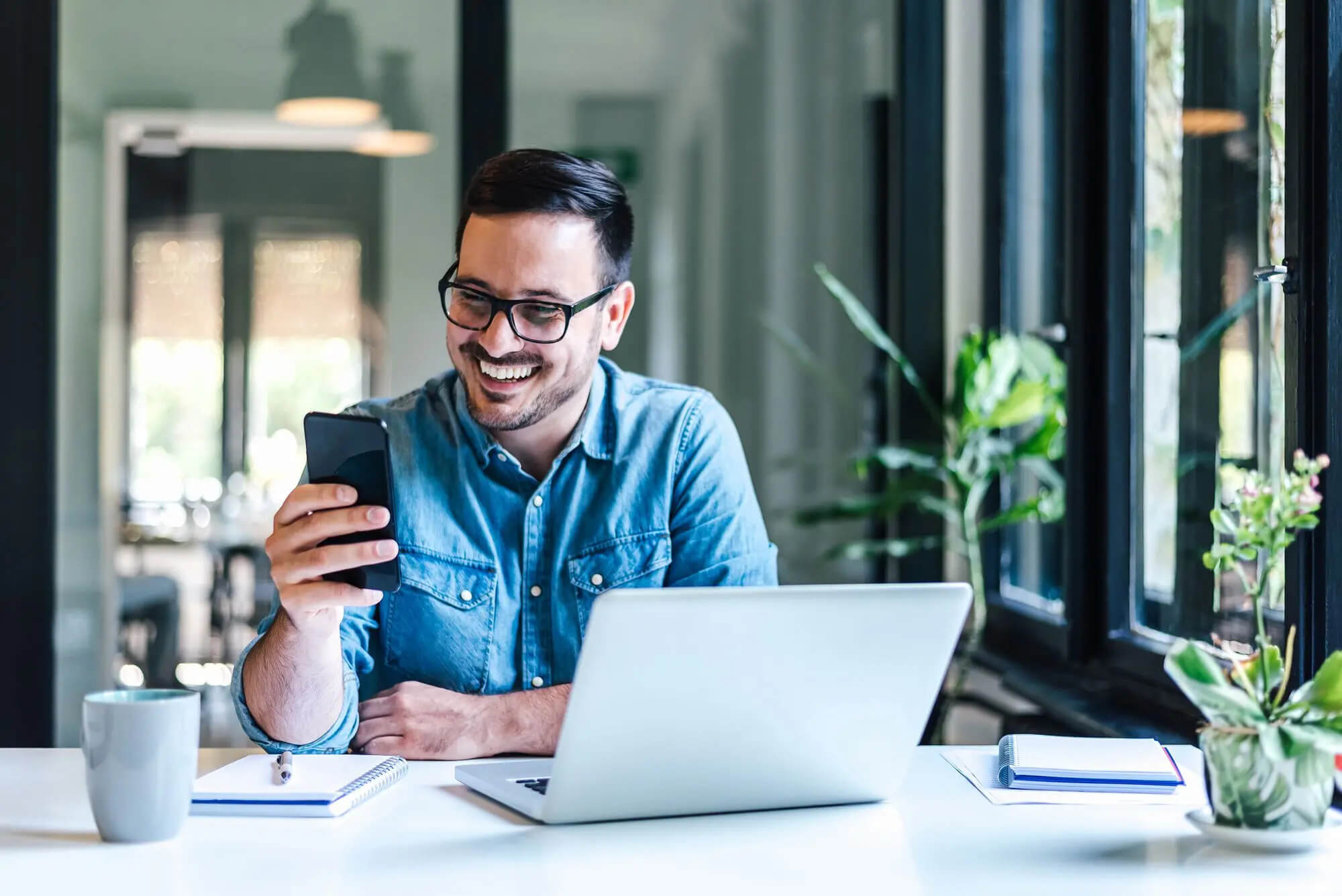 Best Business Cell Phone Plans: A Complete Guide for Companies of All Sizes